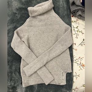 Grey Babaton Turtleneck sweater